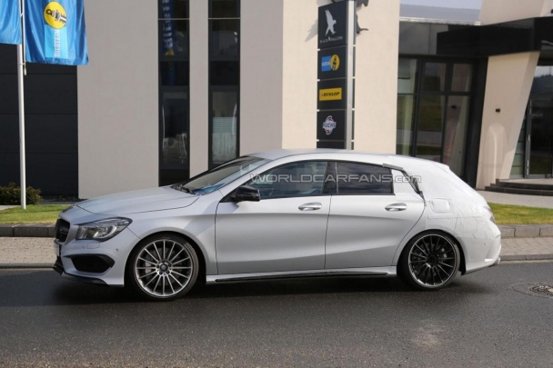 Mercedes-Benz CLA 45 AMG