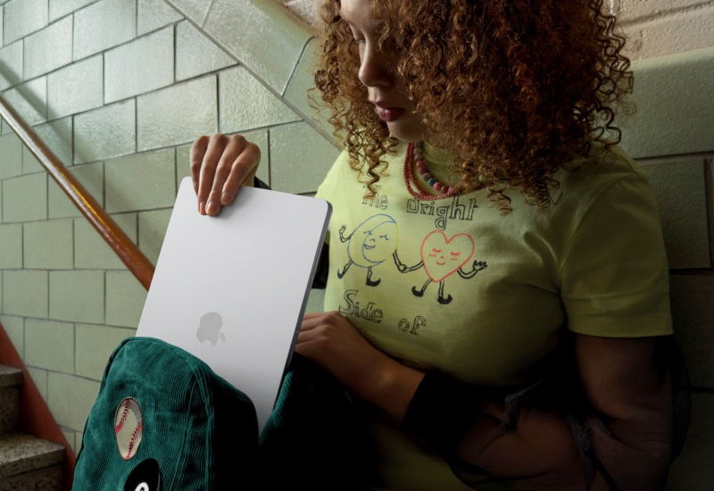 Лайфстайл MacBook Air: Apple