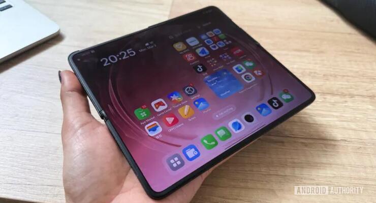 Oppo Find N6 може стати "найгладкішим" складаним смартфоном