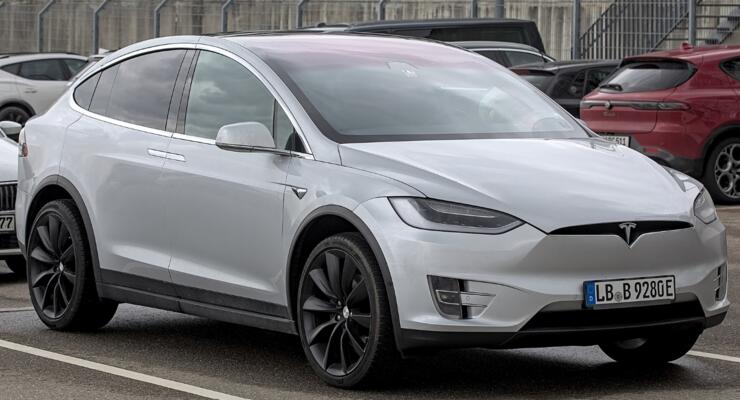 Що відбулося з ціною Tesla Model X 2021 після 5 років експлуатації
