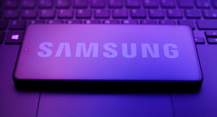 Усередині Samsung випробовують величезні батареї для майбутніх смартфонів