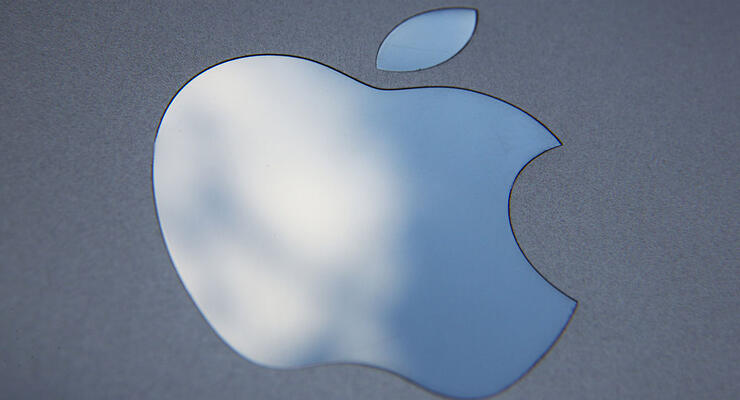 Складаний iPhone від Apple отримає фішку самовідновлення скла