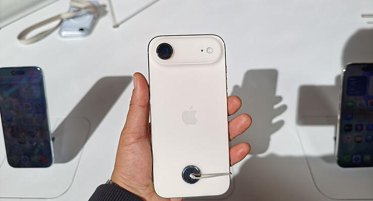 iPhone Air привернув увагу: чому користувачі обирають саме його