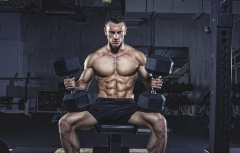 вправи з гантелями