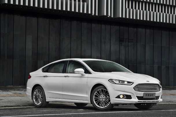 Ford Mondeo 2013