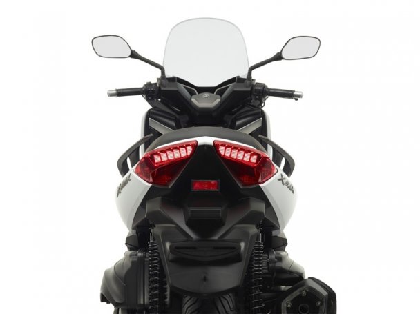 Yamaha X-MAX 400