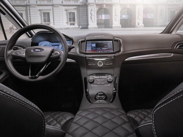 Ford S-Max Vignale