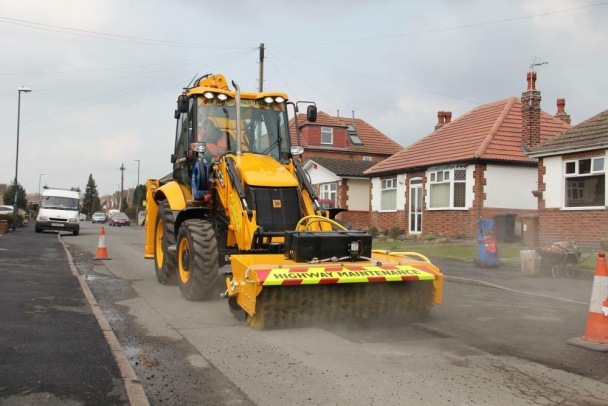 JCB Potholemaster