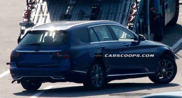 Mercedes-Benz C-Class универсал