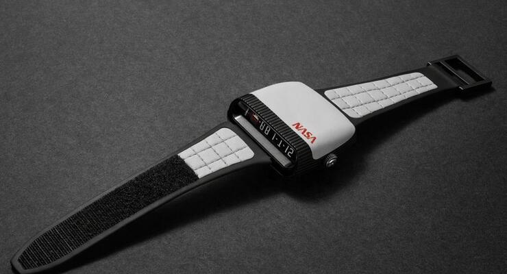 Лише 100 екземплярів на весь світ: Amida представила незвичайний годинник NASA