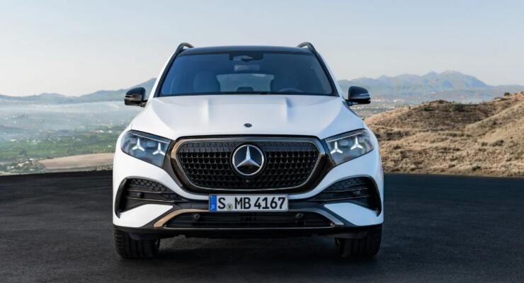 Mercedes представив одразу чотири нові кросовери: що відомо