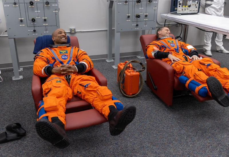 Артеміда і астронавти: NASA