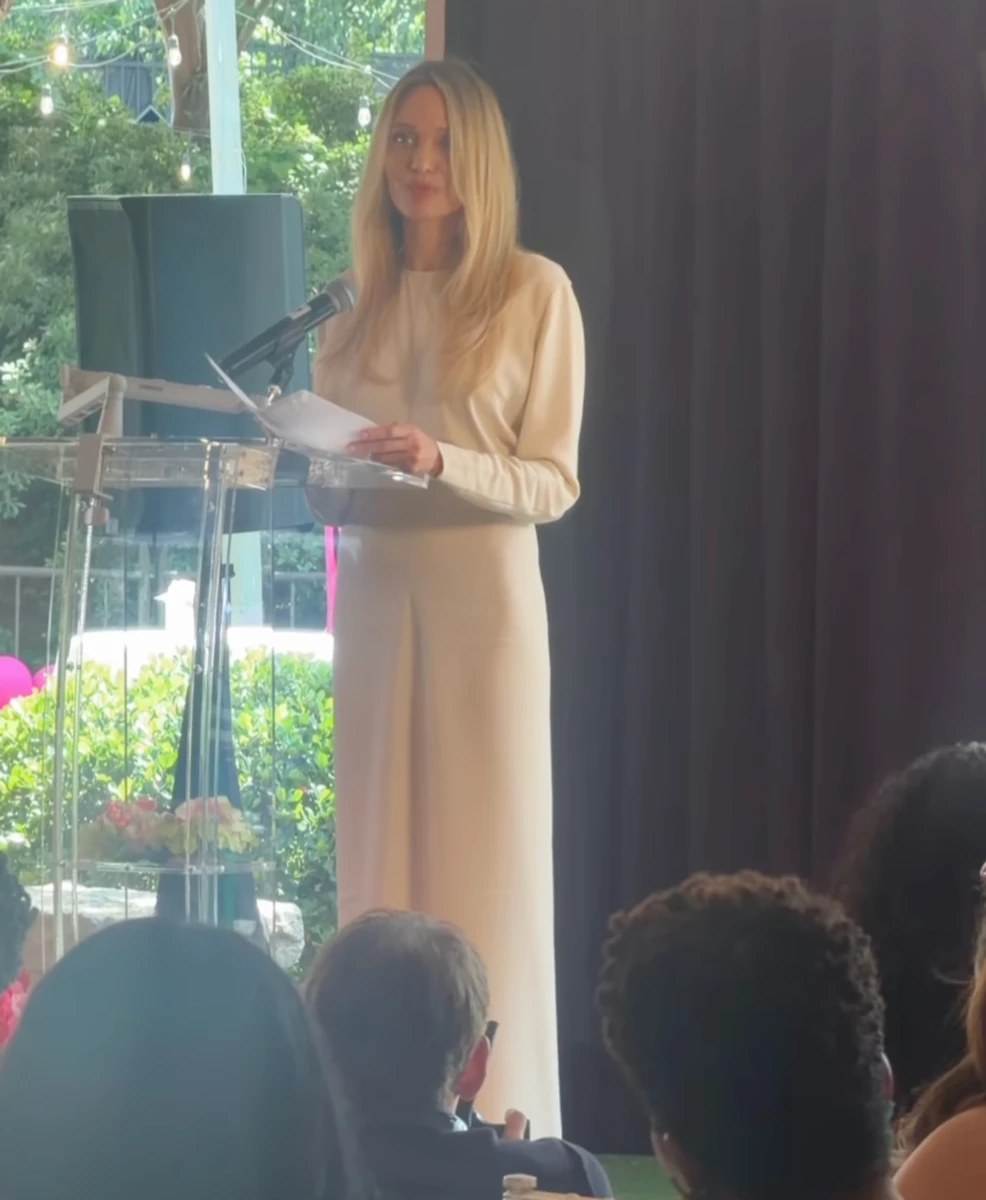 Анджеліна Джолі з дочкою розповіли про їхні стосунки