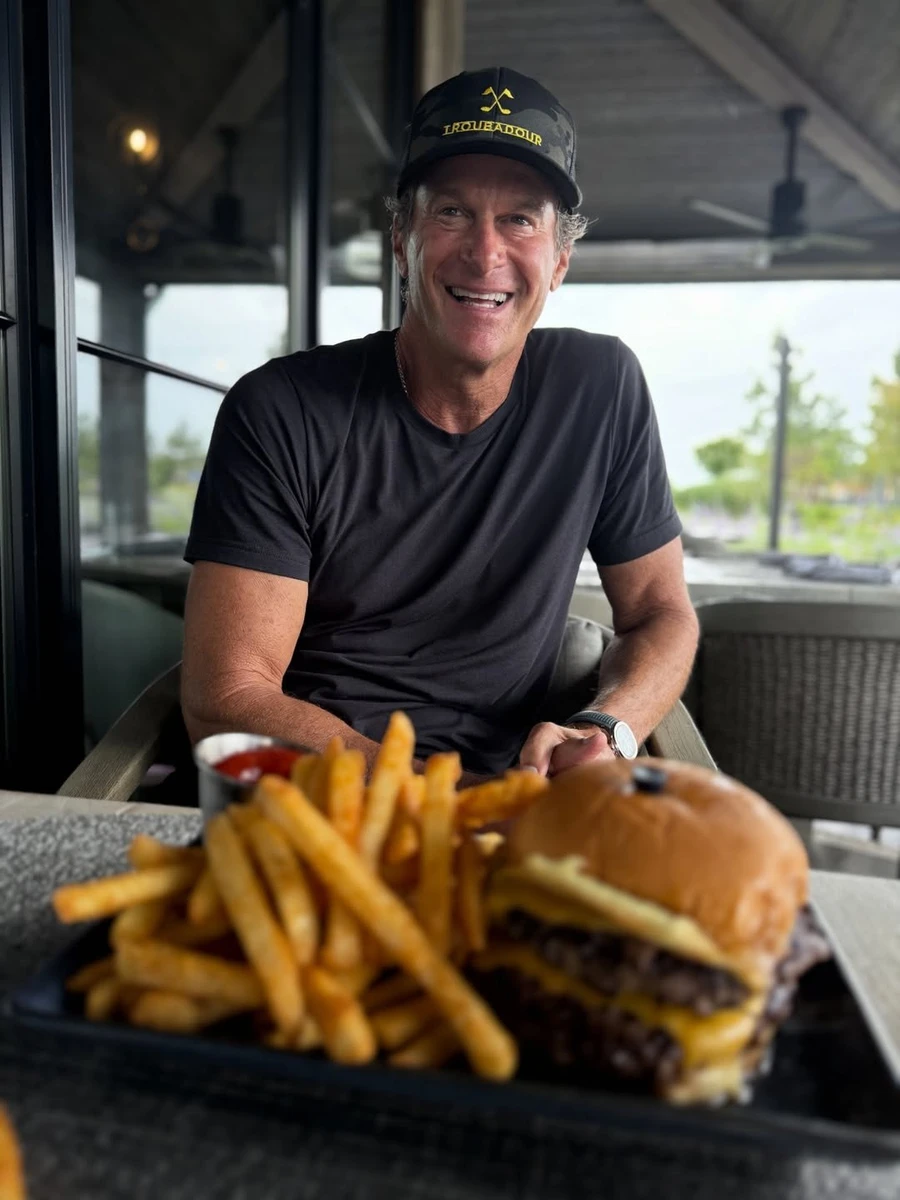 Сінді Кроуфорд привітала чоловіка з 64-річчям