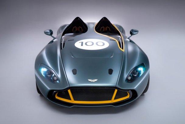 Aston Martin CC100 Speedster Concept