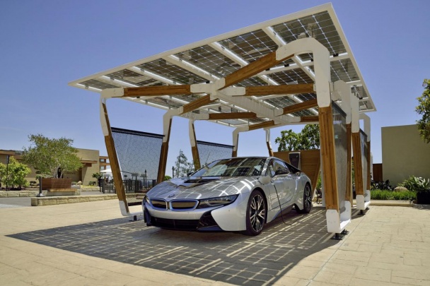 BMW DesignworksUSA