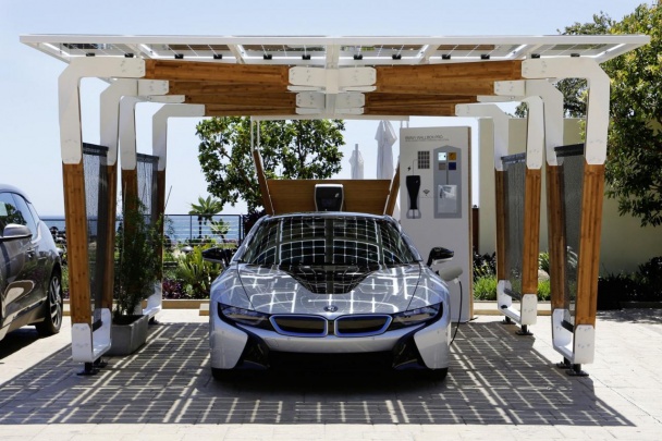 BMW DesignworksUSA
