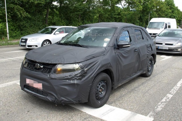 Suzuki iV-4