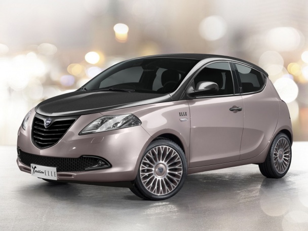 Lancia Ypsilon