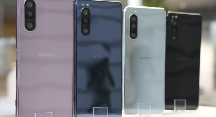 Sony покаже новий флагман Xperia 1 V: відео