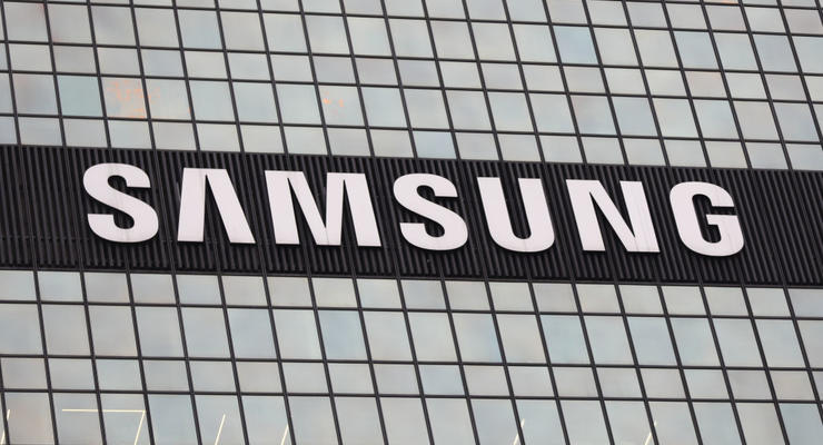 Samsung цікавиться випуском смартфона з модульною камерою