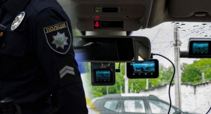 Штраф за відеореєстратор: поліція попередила водіїв про порушення