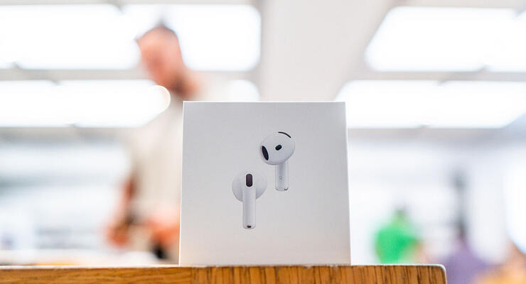 Apple може кардинально змінити AirPods за допомогою вбудованих камер