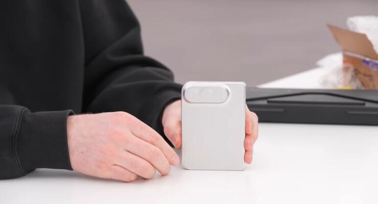 Випуск складаного iPhone може затриматися: Apple не задоволена надійністю конструкції