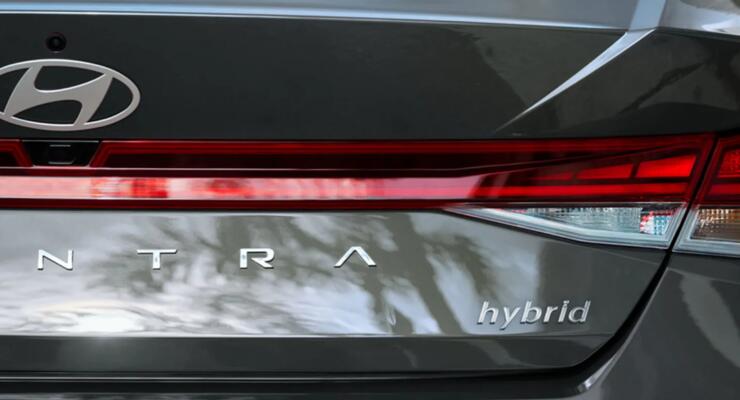Hyundai відкликає 54 тисячі Elantra Hybrid: виявлено ризик займання