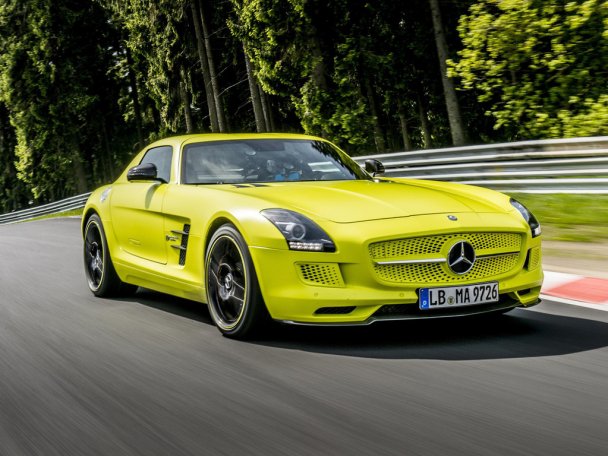 Mercedes SLS AMG