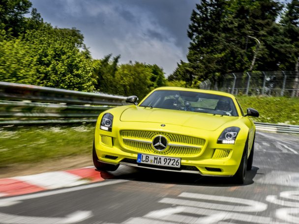 Mercedes SLS AMG