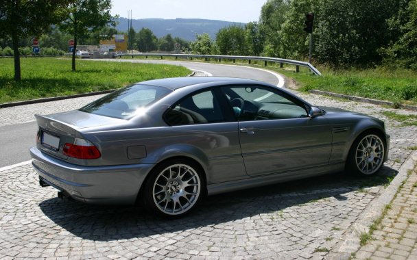 BMW M3 CSL