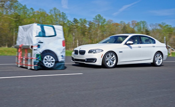 IIHS