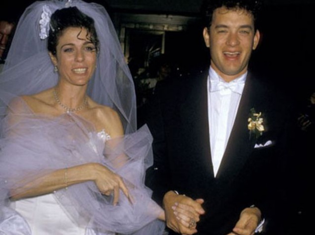 Рита Уилсон и Том Хэнкс женаты с 1988 года, почти 25 лет. У пары есть двое сыновей - Трумэн и Честер. В своем последнем интервью Том признался, что ничего бы не хотел менять в своей жене, настолько она  его устраивает все эти года.