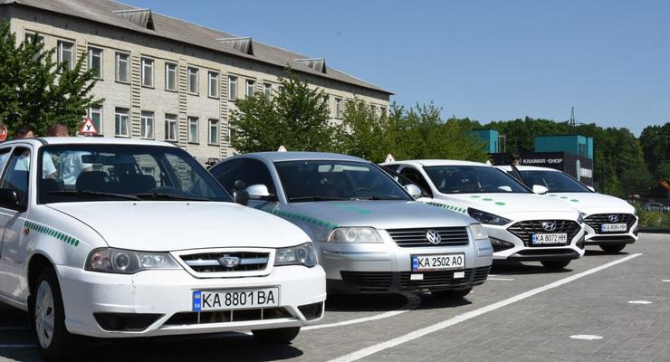 В Україні серйозно ускладнили процедуру здачі на права - що відомо