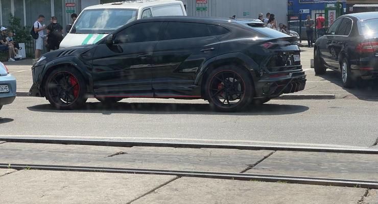 На вулицях Києва помітили Lamborghini Urus mansory за 500 000 $