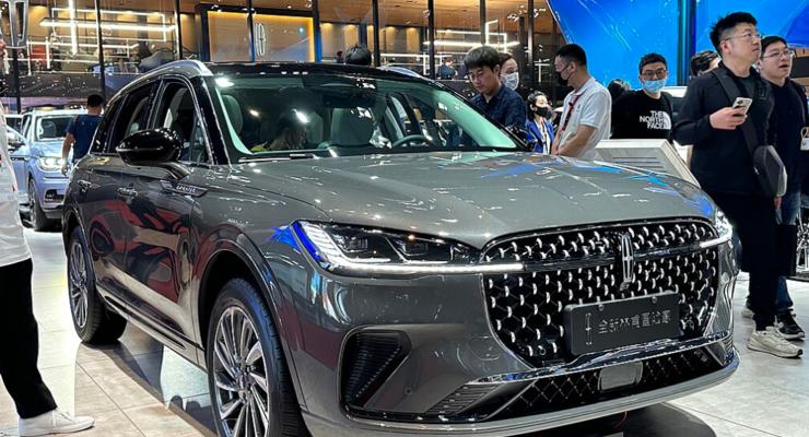 Важливе попередження для водіїв Ford: зупиніть авто, якщо помітили це