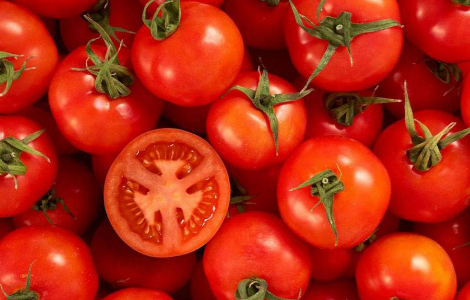 Продукти, які знижують ризик атеросклерозу та певних видів раку помідори