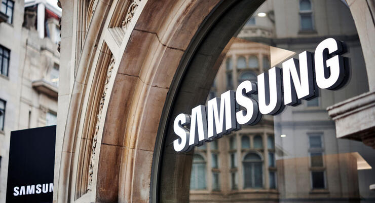 Samsung готує одразу три складані смартфони, але один із них особливо виділяється