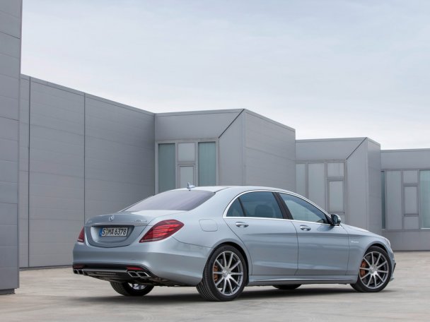 Mercedes-Benz S63 AMG