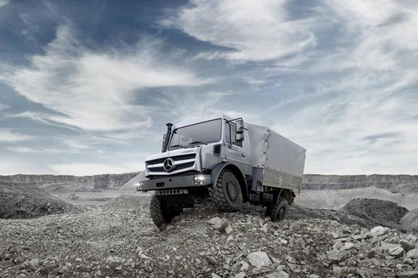 Mercedes-Benz Unimog