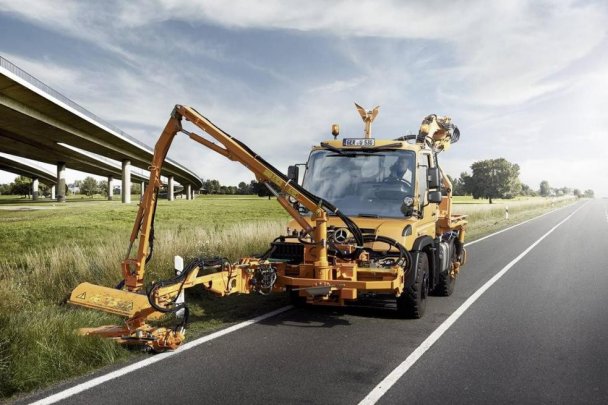 Mercedes-Benz Unimog