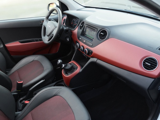 Hyundai i10 Sport