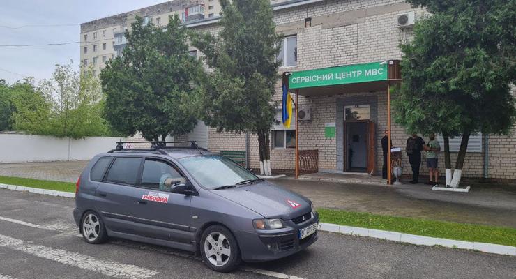 Три з чотирьох майбутніх водіїв не можуть скласти іспит з першого разу