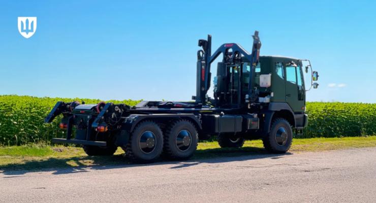 Міноборони за пів року схвалило 50 зразків автотехніки для армії