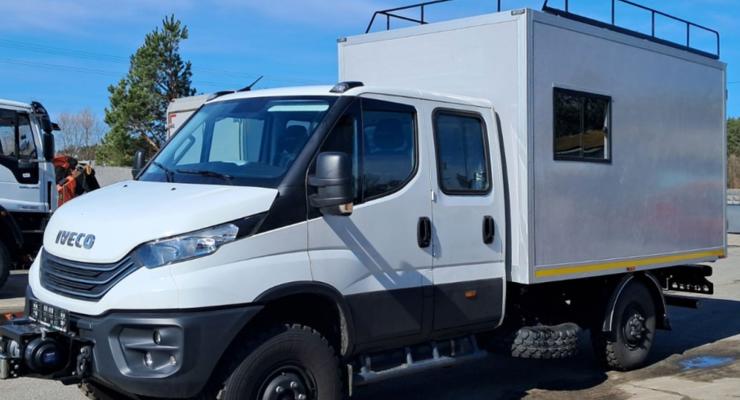 Український завод представив спецавтомобіль для енергетиків на базі Iveco