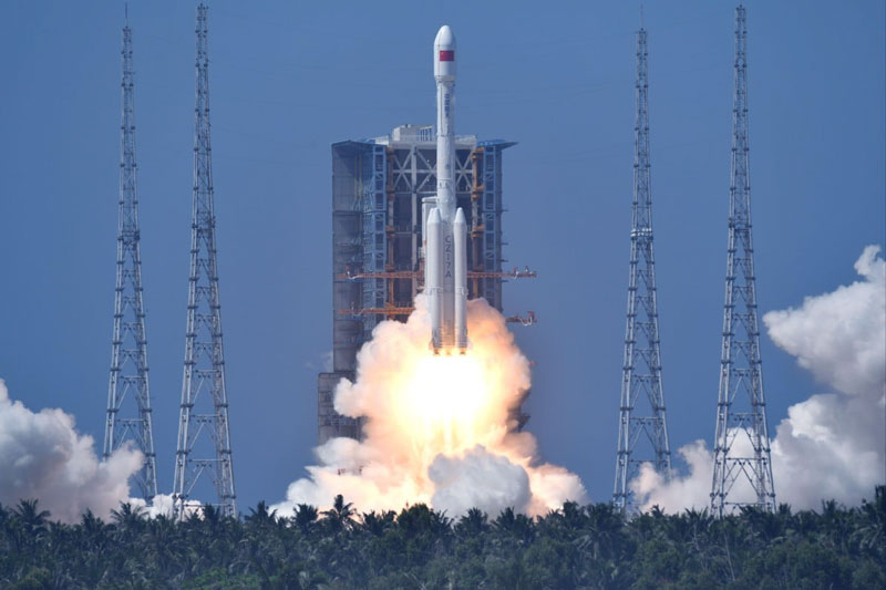 Двигун та космічний апарат: Xinhua