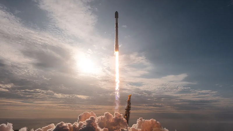 Ракета і космічний корабель: SpaceX