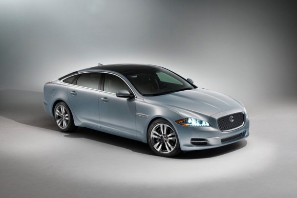 Jaguar XJ