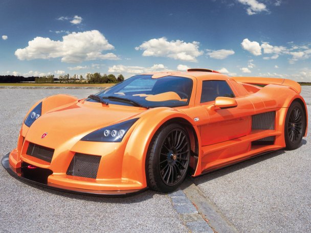 Gumpert Apollo